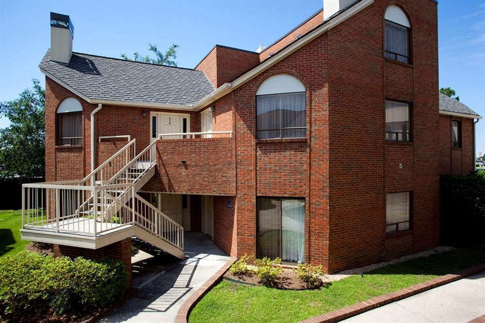 Cloverleaf Suites Baton Rouge Exteriör bild