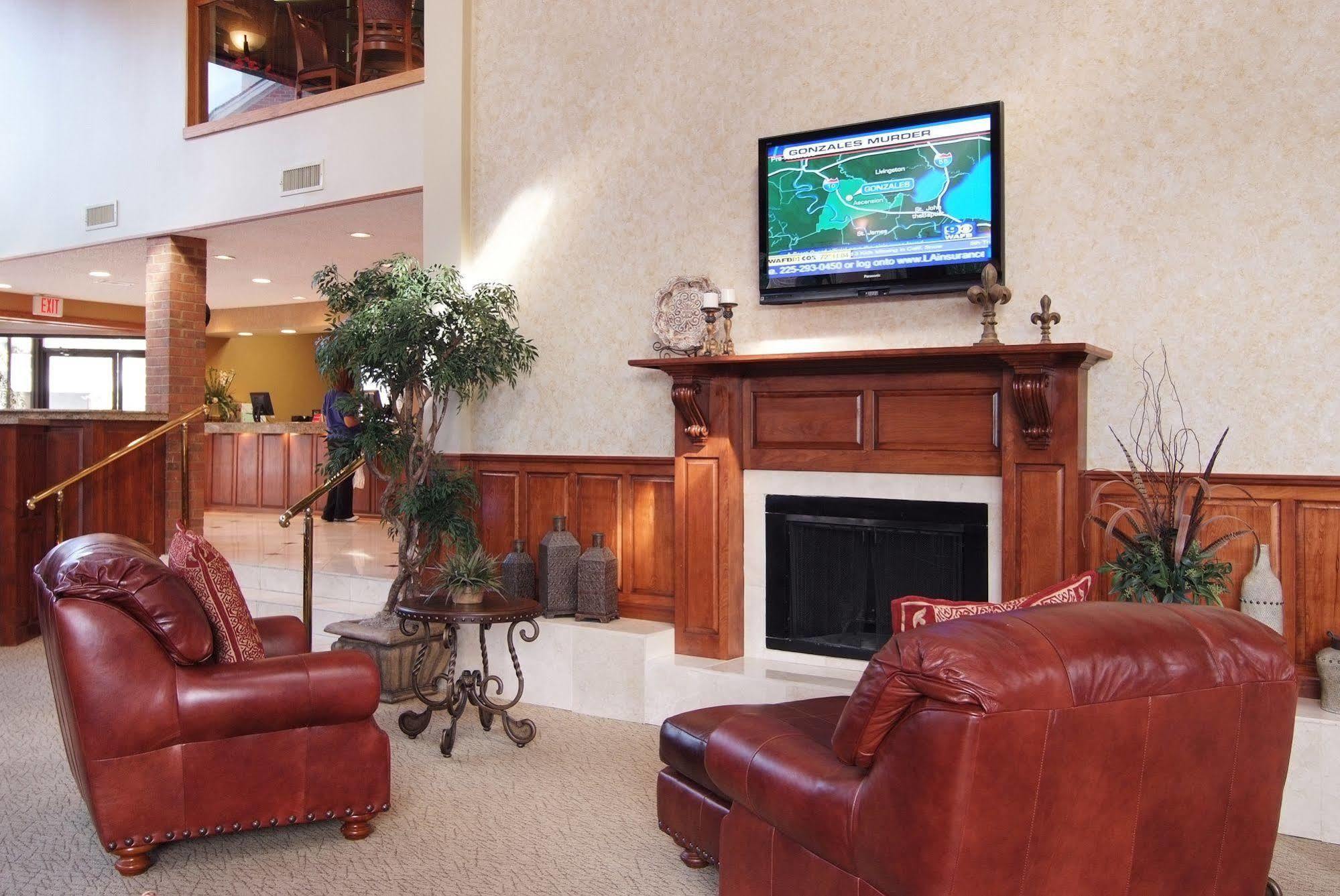 Cloverleaf Suites Baton Rouge Exteriör bild