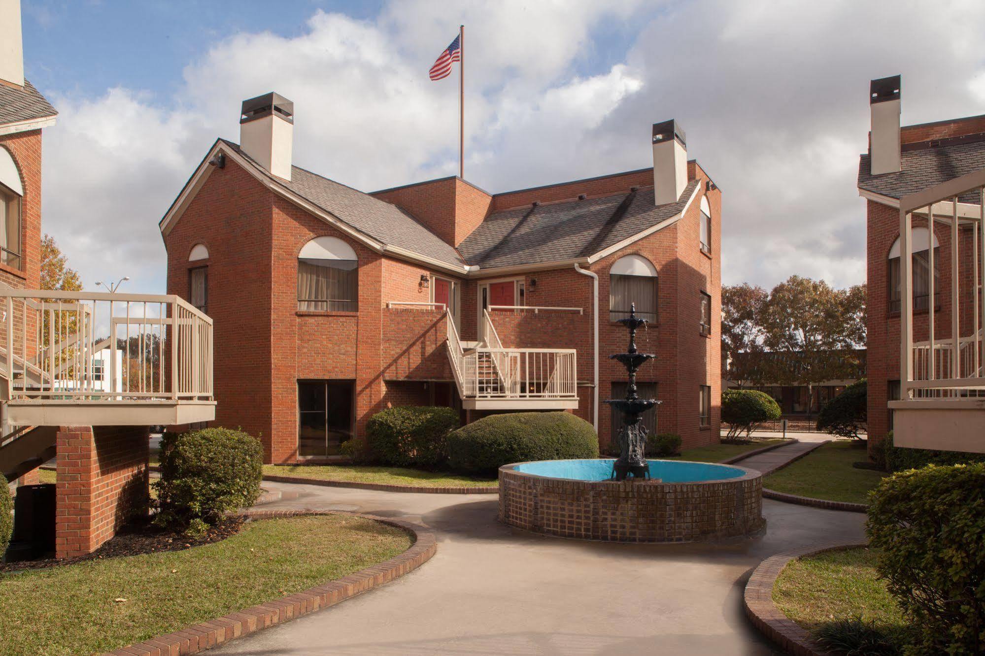 Cloverleaf Suites Baton Rouge Exteriör bild